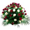 Фото товара 100 красно-белых роз в корзине