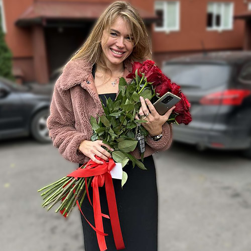 букет з 21 червоної рози у Вінниці фото